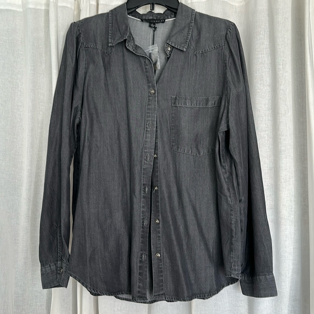 Jane + Delancey NWT long sleeve button up! Sz L.